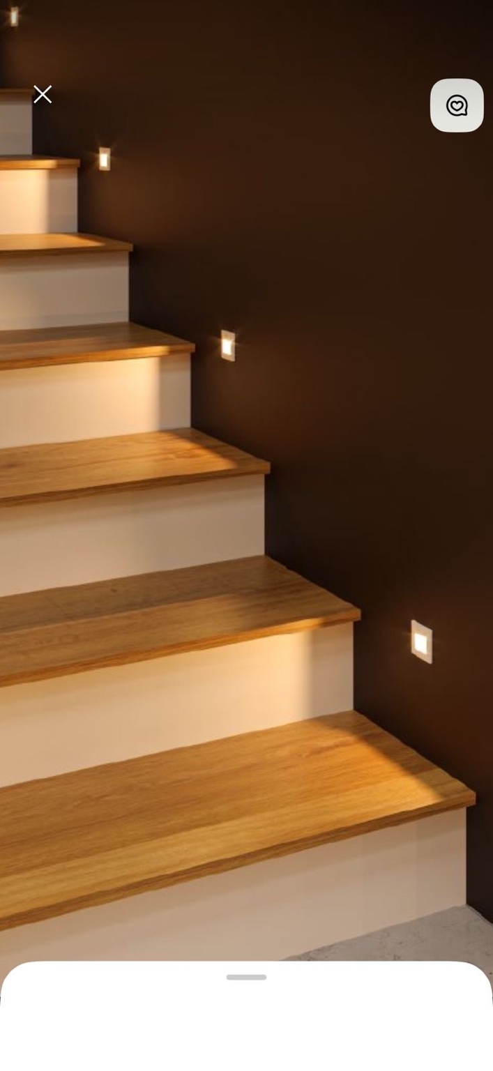 Referencia visual de iluminación en escalera